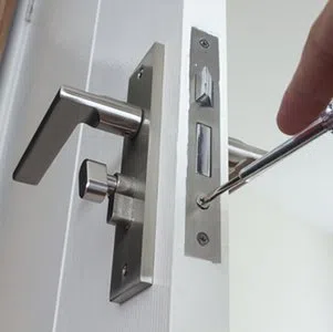 Father Son Locksmith Store Paradise Valley, AZ 480-612-9246 - lock-opening